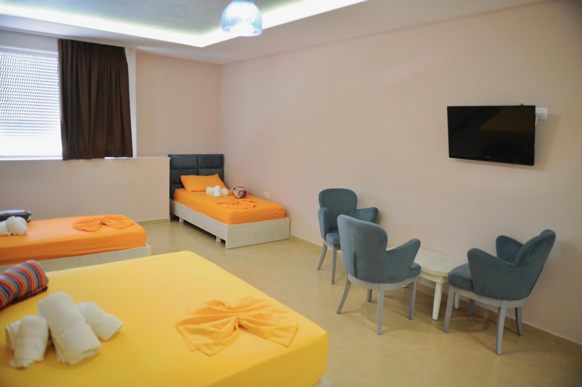 Hotel Fish Land Plazhi San Pietro Exterior foto